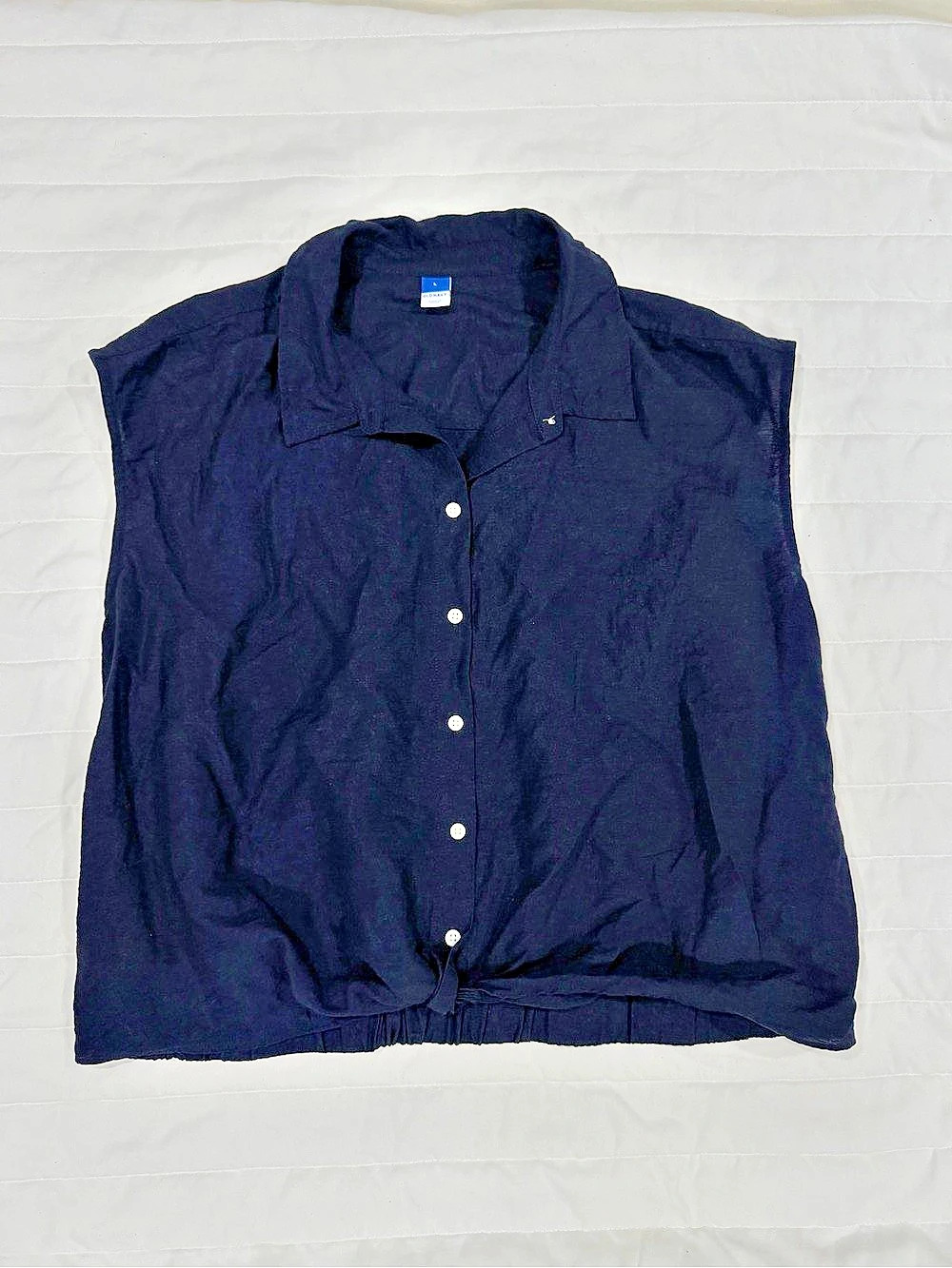 Old Navy Sleeveless Blouse